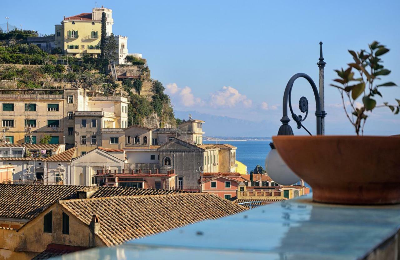 Il Capriccio Di Maria Guest House Vietri sul Mare Exterior photo